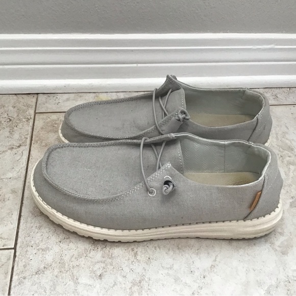 Hey Dude Shoes - Ladies Hey Dude Wendy Slip On Shoes Sz 9